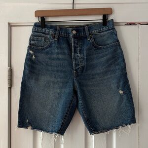 GAP High Waisted‎ Distressed Button Up Jorts Size 28 EUC